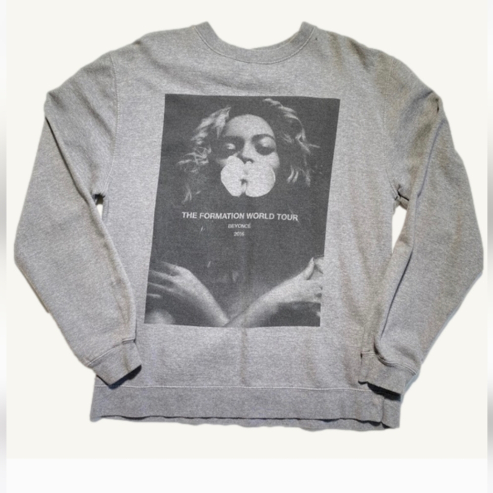 Beyonce Formation tour sweatshirt 2016. Gray black small S